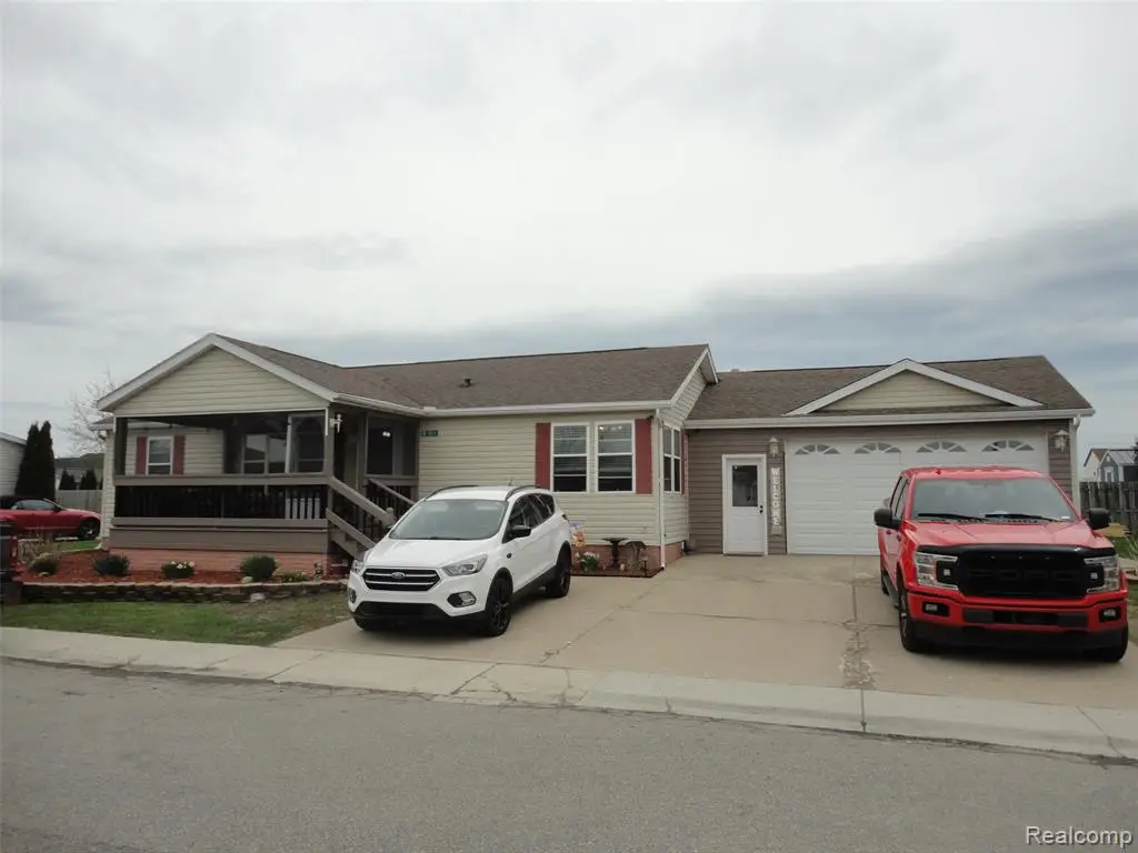 815 Jacobs Landing, Monroe, MI 48161 - #1