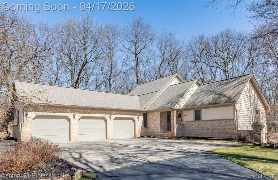 624 Highland, Oxford, MI 48371 - #2