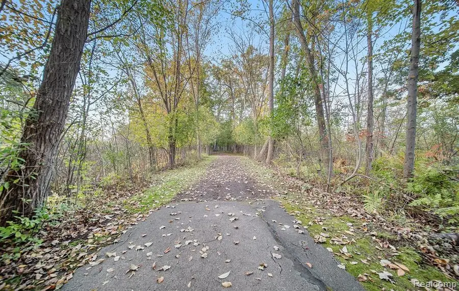 4956 Oak Hill #78, Waterford, MI 48329 - #2
