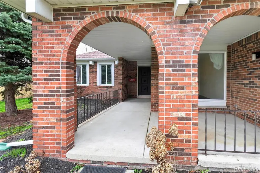 43737 Westminister, Canton, MI 48187 - #2