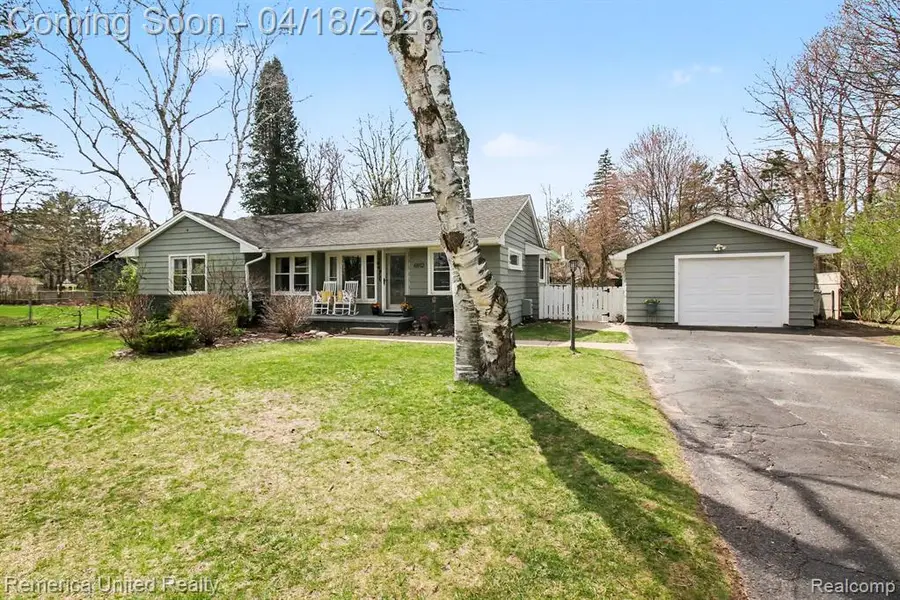 6912 Cheddar Valley, Brighton, MI 48116 - #2