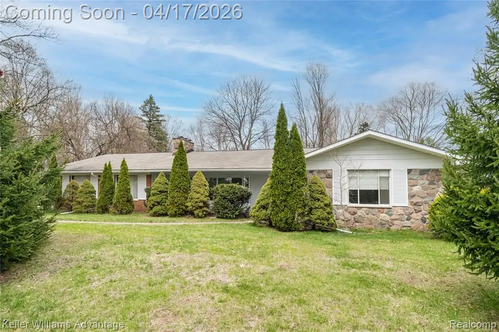 34550 Freedom, Farmington, MI 48335 - #1