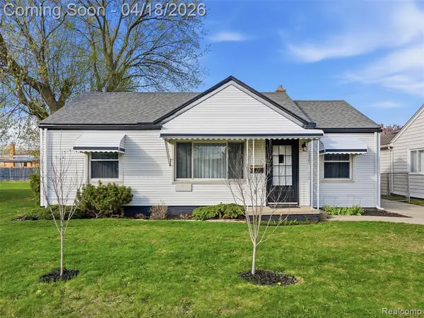 22301 Bon Heur, Saint Clair Shores, MI 48081