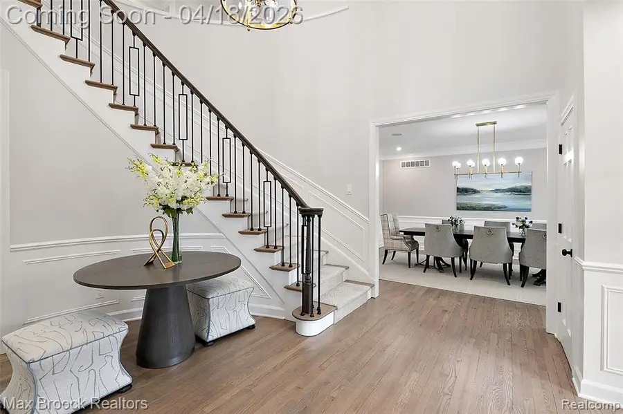 945 Wellsley, Bloomfield Hills, MI 48304 - #2