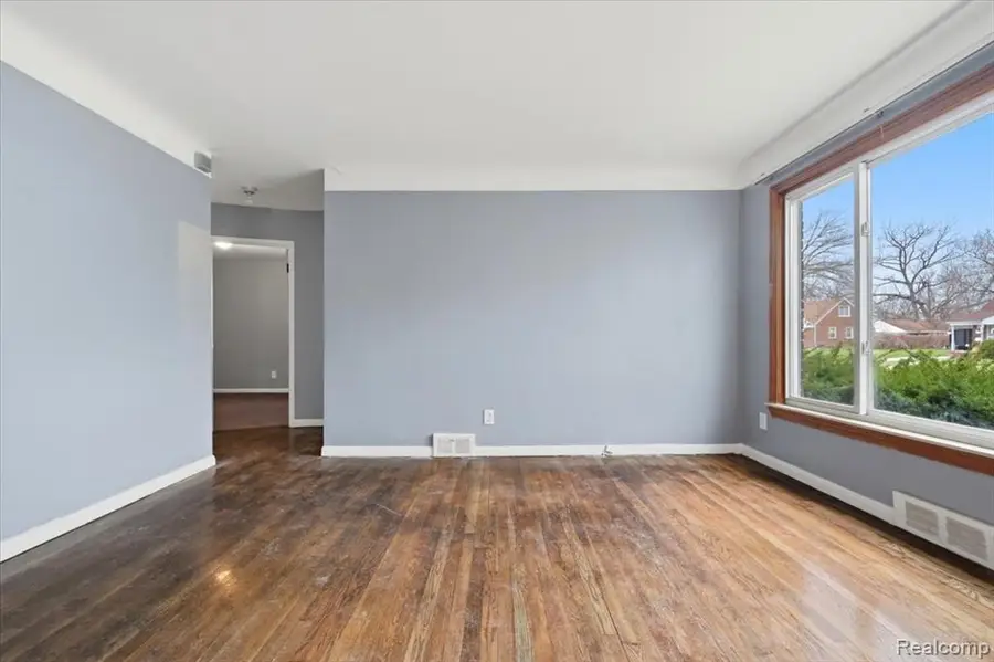 9193 Rutherford, Detroit, MI 48228 - #2