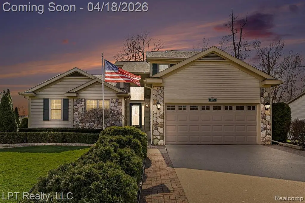 2385 Lorraina, Hartland, MI 48353 - #1