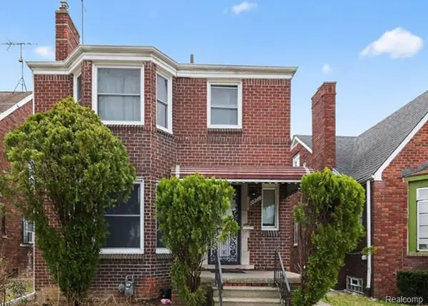 12346 Elmdale, Detroit, MI 48213