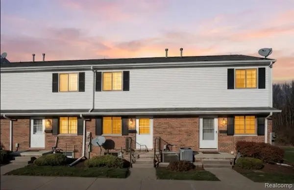 125 Cuttle #44, Marysville, MI 48040