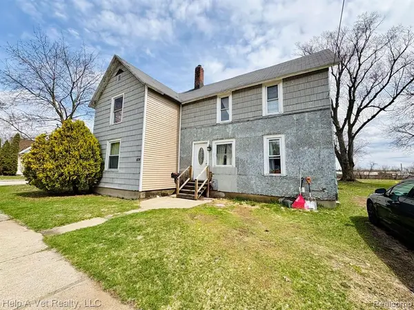 606 Bond, Cadillac, MI 49601