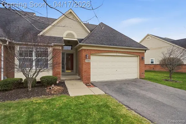 5503 Elmhurst, Trenton, MI 48183