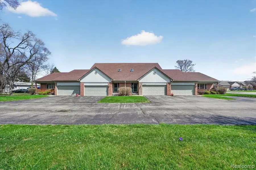 31924 Joseph Anthony, Warren, MI 48093 - #3