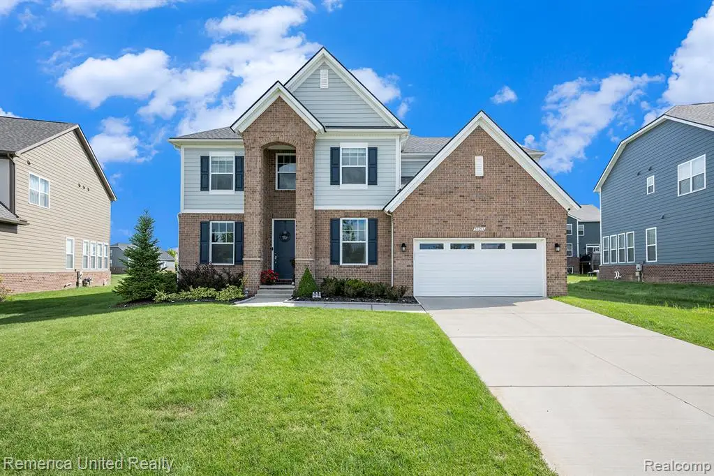 53213 Bay Laurel, South Lyon, MI 48178 - #1