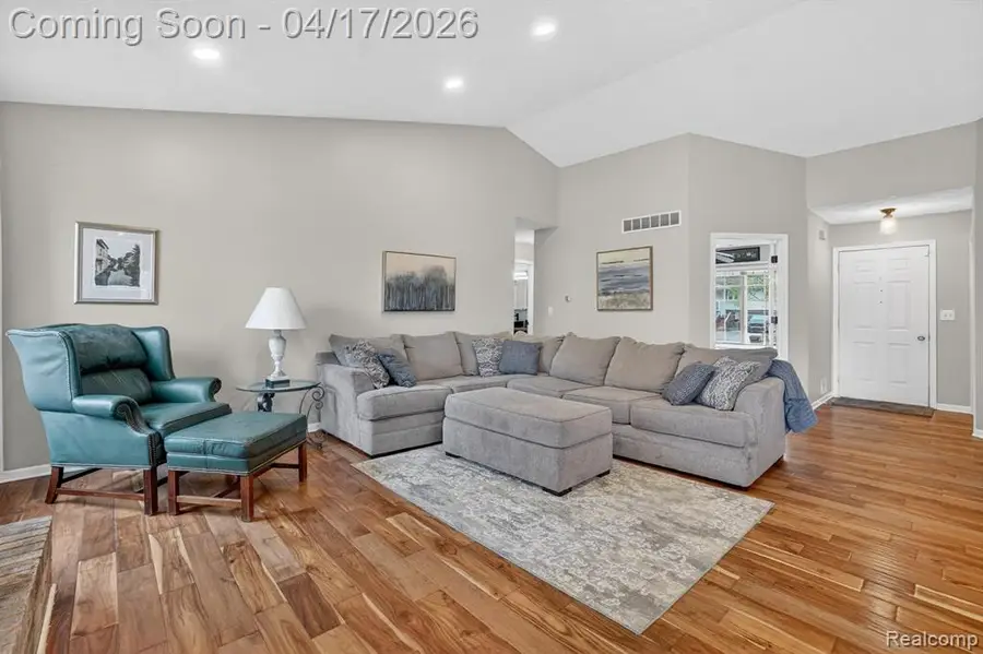 1011 Montreux, Dewitt, MI 48820 - #2