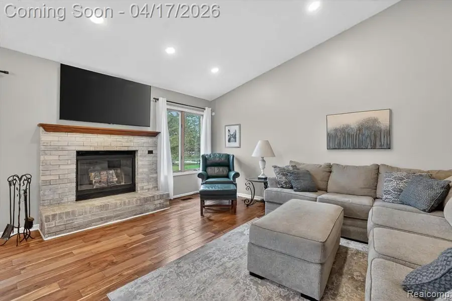 1011 Montreux, Dewitt, MI 48820 - #3