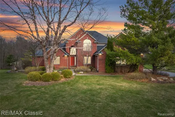 4930 Menominee, Clarkston, MI 48348