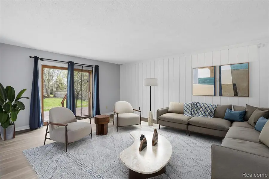 1028 Carlton, Milan, MI 48160 - #3