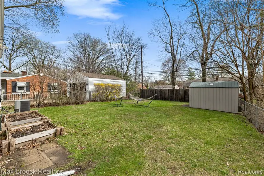 29064 Howard, Madison Heights, MI 48071 - #3