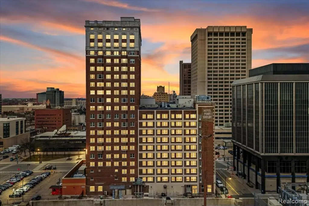 525 W Lafayette #16D, Detroit, MI 48226 - #1