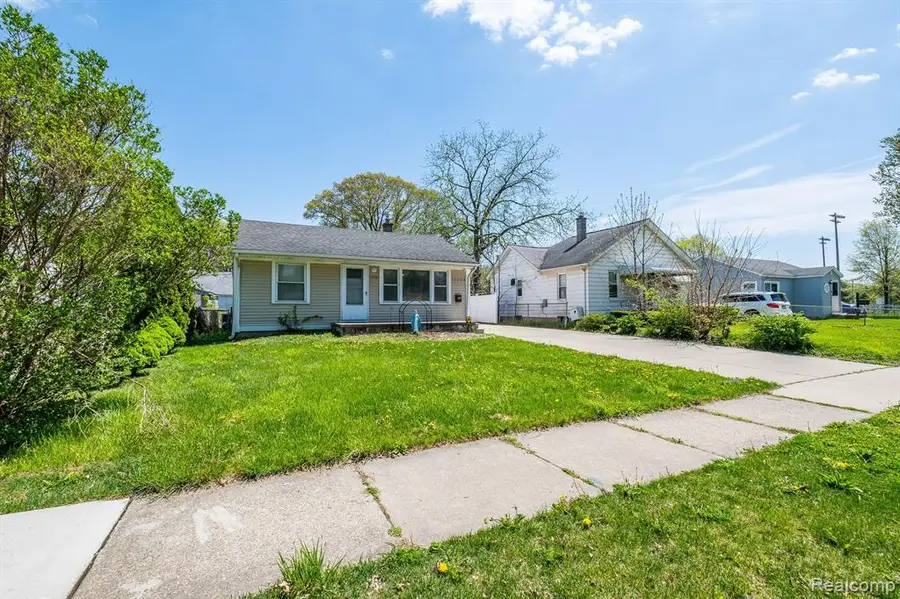 26536 Palmer, Madison Heights, MI 48071 - #2