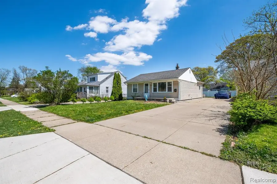 26536 Palmer, Madison Heights, MI 48071 - #3