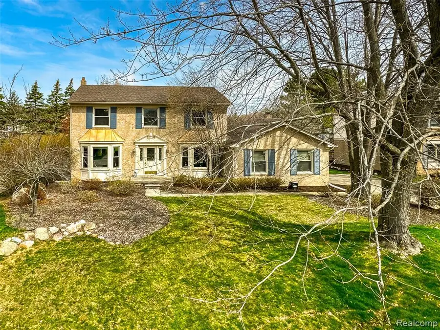 37764 Stableview, Farmington, MI 48335 - #3