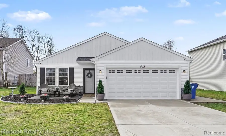 813 Partridge, Holly, MI 48442 - #2