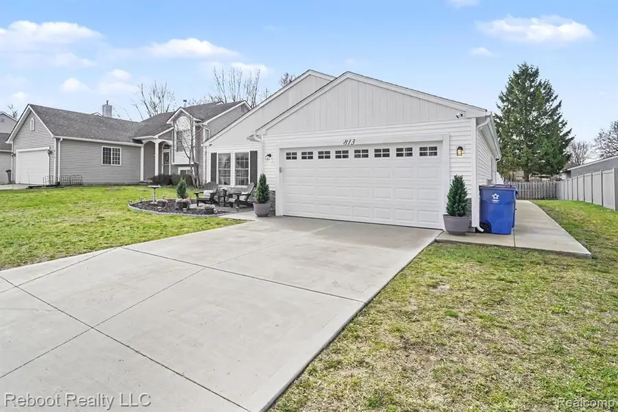 813 Partridge, Holly, MI 48442 - #3