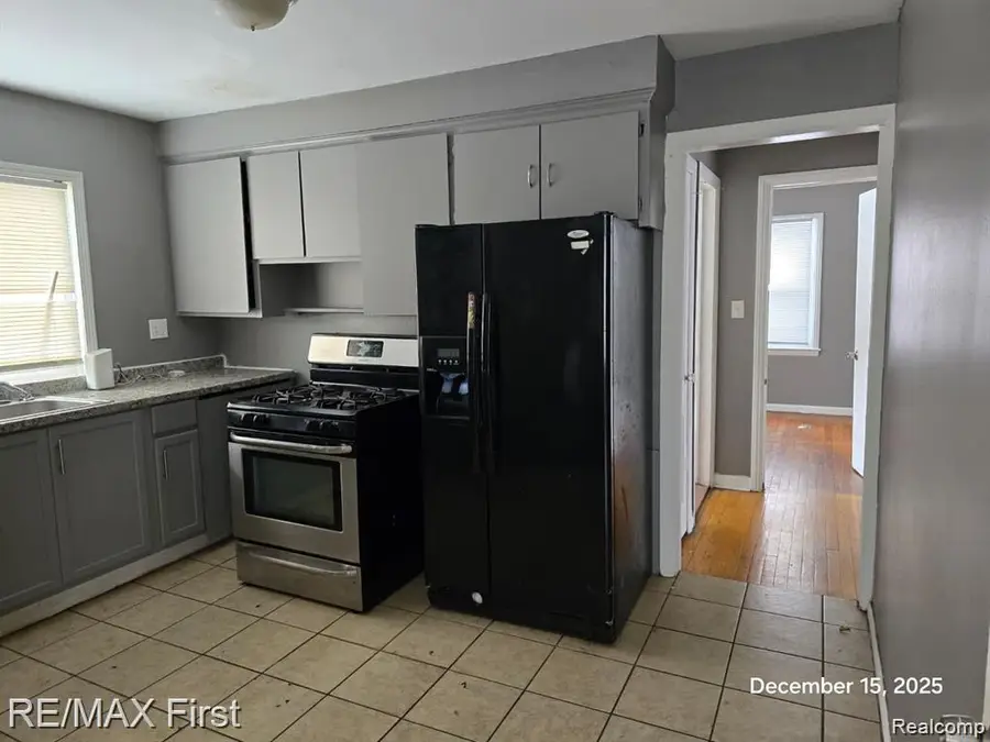 18582 Edinborough, Detroit, MI 48219 - #2