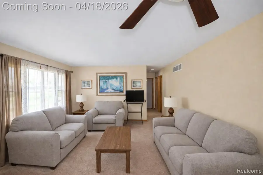 431 Lytle, Garden City, MI 48135 - #2