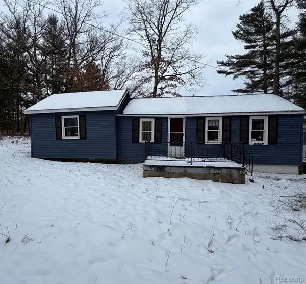 6240 S Labelle, Idlewild, MI 49642