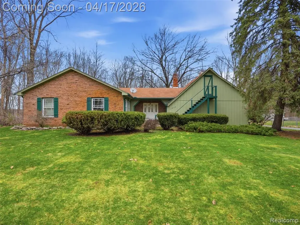 11430 Big Lake, Davisburg, MI 48350 - #1