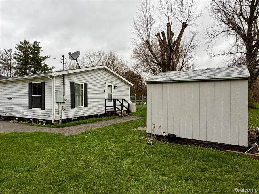 3498 Mackin, Flint, MI 48504 - #2