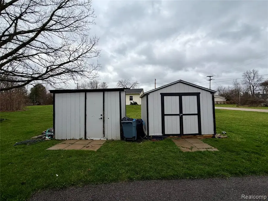 3498 Mackin, Flint, MI 48504 - #3