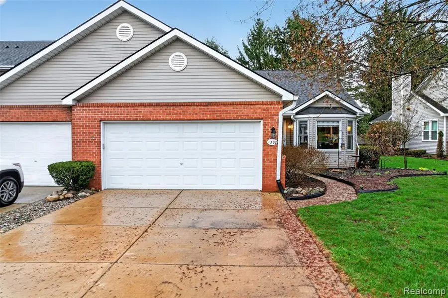 1390 Steeplechase, Howell, MI 48843 - #2
