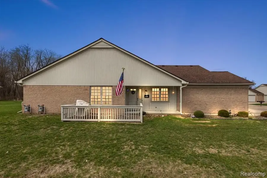 25400 Samantha #41, Chesterfield, MI 48051 - #2