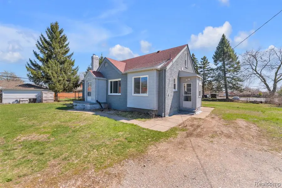 24901 Joy, Dearborn Heights, MI 48127 - #2