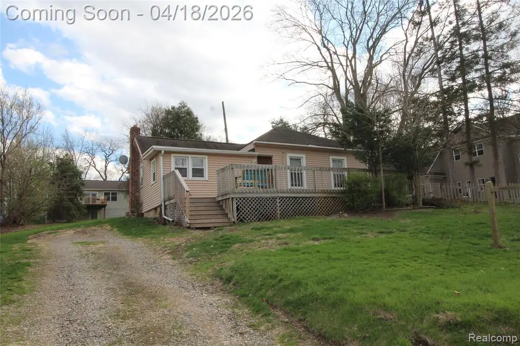 120 E Lafayette, Milford, MI 48381 - #1