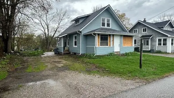 71 Cedar, Ortonville, MI 48462