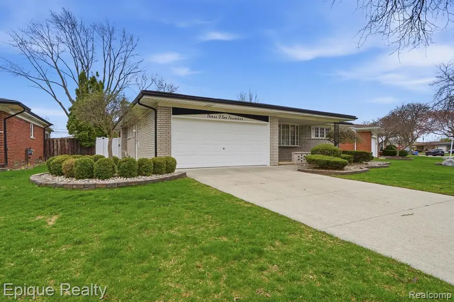 30214 Blossom, Warren, MI 48088 - #3