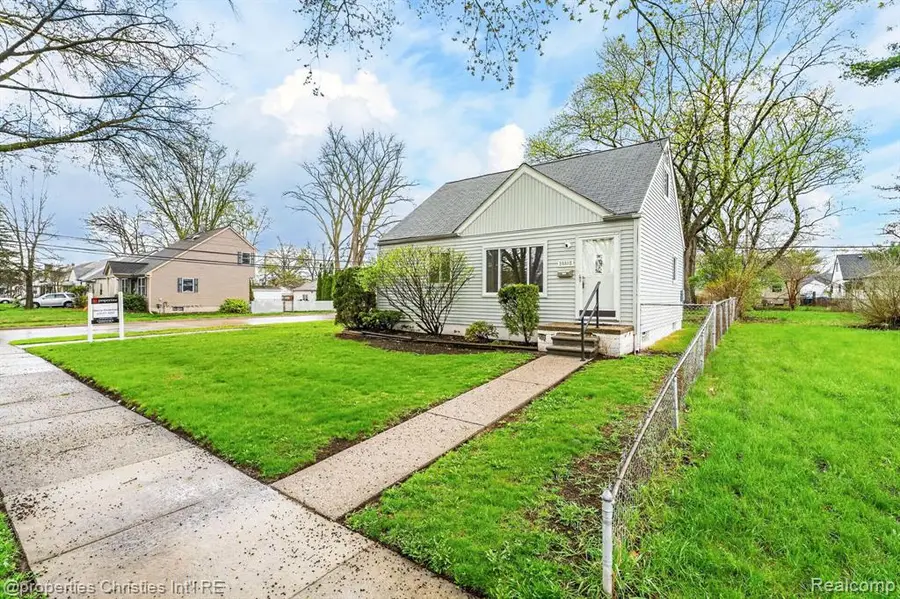 26605 Rialto, Madison Heights, MI 48071 - #2