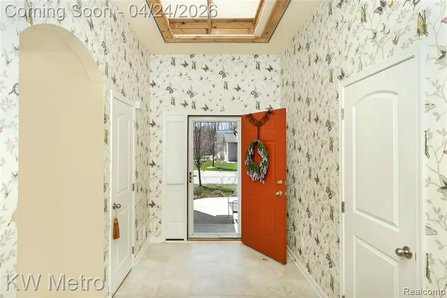 1398 Mallard, Burton, MI 48509 - #3