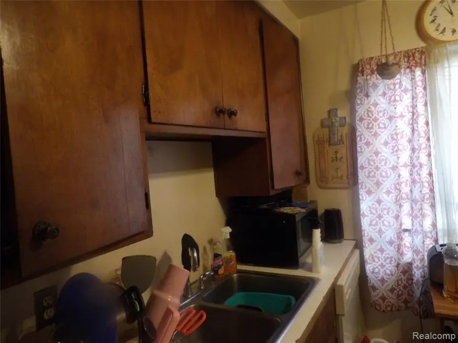 10945 Peerless, Detroit, MI 48224 - #3