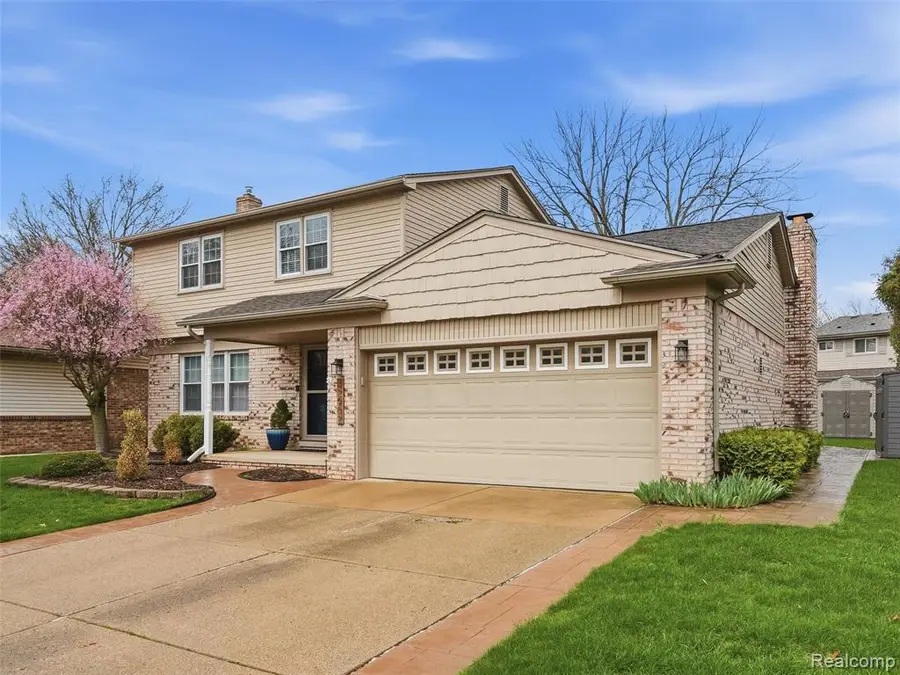 42902 Saxony, Canton, MI 48187 - #3