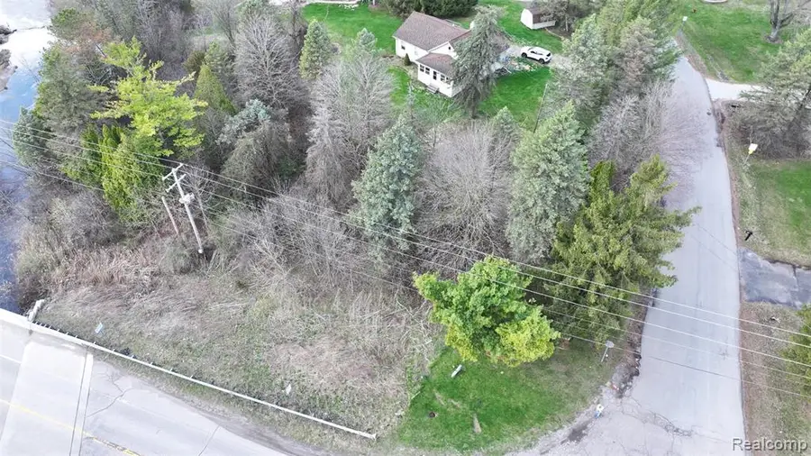 0 Brookview, Grand Blanc, MI 48439 - #2