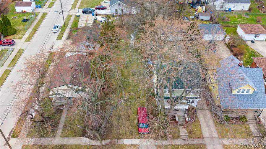 5452 Kingston, Dearborn Heights, MI 48125 - #3