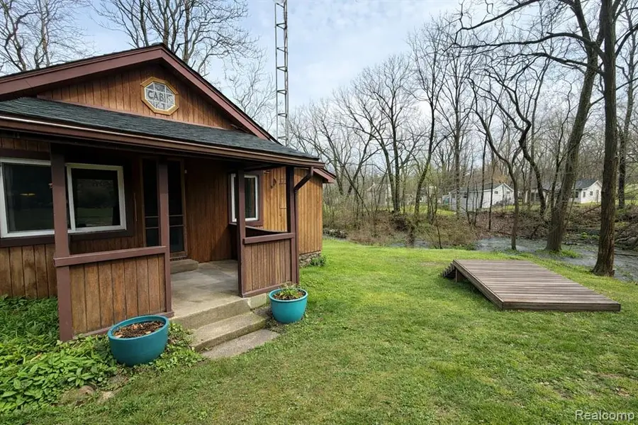 10044 Locust, Fenton, MI 48430 - #2