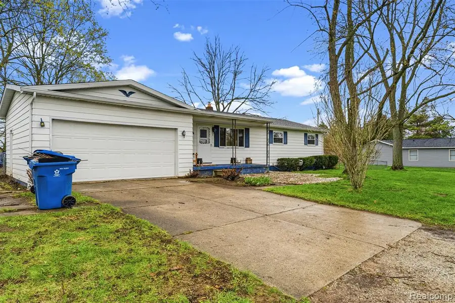 5114 Reid, Swartz Creek, MI 48473 - #3