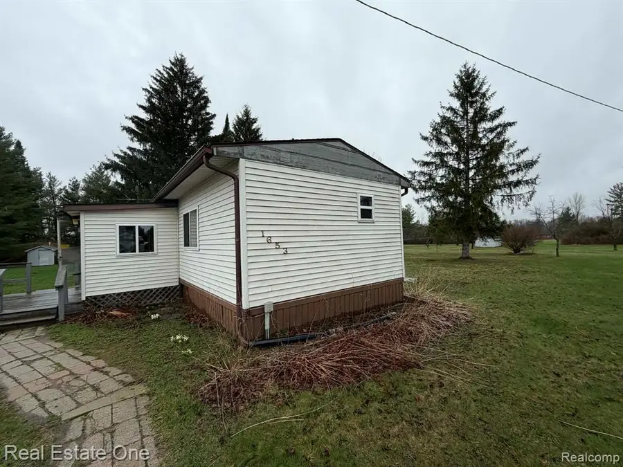 1653 E Pinconning, Pinconning, MI 48650 - #3