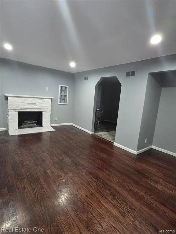 19830 Mahon, Southfield, MI 48075 - #3