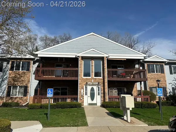 1284 Shoemaker, Westland, MI 48185